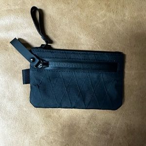 Alpaka Zip Pouch